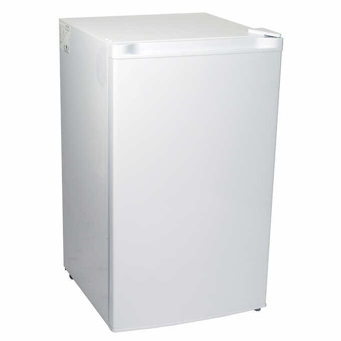 Koolatron 3.1 cu.ft White Upright Freezer